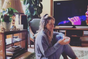 Ευγενία Δημητροπούλου: Μέσα στο cozy σπίτι της - Το παραμυθένιο παιδικό δωμάτιο και η καταπράσινη βεράντα [εικόνες]