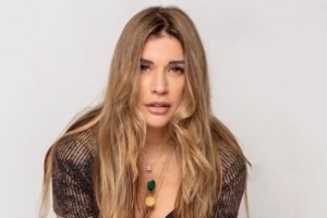 Συγκλονίζει η Έρρικα Πρεζεράκου: "Άκουγα ότι θα μου κόψουν το χέρι από τον ώμο"