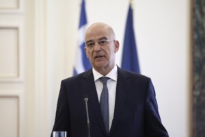Προκλητική απάντηση Τσαβούσογλου σε Δένδια: Νόμιμη και θεμιτή η τουρκική εισβολή στην Κύπρο το 1974