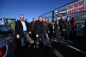 Παρέμβαση του εισαγγελέα του Αρείου Πάγου για τα αγροτικά μπλόκα και την παρακώλυση συγκοινωνιών - εικόνα 4