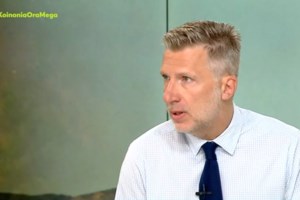 Φωτιά στην Πάρνηθα: Βελτιωμένη η εικόνα - Μάχη με τις αναζωπυρώσεις - Σε ετοιμότητα οι κάτοικοι στους Θρακομακεδόνες - εικόνα 4