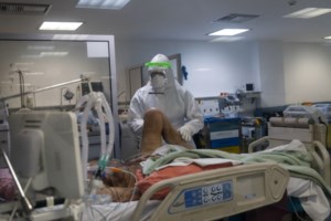 Αποκλεισμός ή ανοσία: Ποια είναι η ενδεδειγμένη στρατηγική απέναντι στην πανδημία