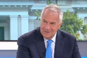 Χατζηδάκης για Σαμαρά: Το πράγμα στράβωνε ολοένα και περισσότερο - Από ένα σημείο και μετά, ουσιαστικά το επιδίωκε