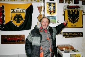 Το "γλυκό λάθος" του Δημήτρη Χατζηχρήστου: Ο "Αντιχούλιγκαν" που δίδαξε στους οπαδούς πρώτα να αγαπάνε την ομάδα τους - εικόνα 2