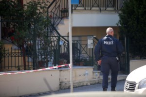 Φονικό στη Θεσσαλονίκη: "Δεν πήγαινε άλλο..." - Σοκάρουν τα λόγια του πατέρα στους αστυνομικούς [Βίντεο]