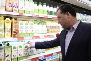 "Καλάθι του νοικοκυριού": Μεγάλη ανταπόκριση στα σούπερ μάρκετ - Γιατί επιλέχθηκαν αυτά τα προϊόντα για χαμηλότερες τιμές - εικόνα 2