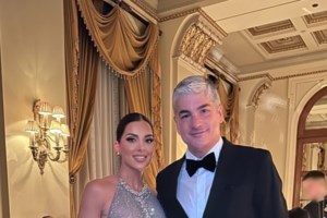 Αλεξάνδρα Χατζηγεωργίου - Βασίλης Ράπτης: Αγκαλιά με τη νεοφώτιστη κόρη τους, Μαρίνα - εικόνα 9