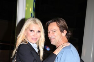 Ελένη Μενεγάκη: Η πρώτη ανοιξιάτικη απόδραση με την οικογένειά της [Εικόνες]