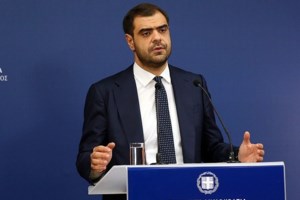 Μαρινάκης: Γιατί να πληρώσουν οι Έλληνες φορολογούμενοι τον ακτιβισμό κάποιων; Δεν αποκλείονται χρεώσεις στο μέλλον