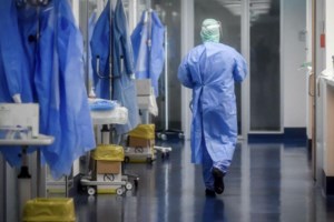 Εφιαλτικές οι απώλειες από τον κορονοϊό - Πάνω από 90.000 νεκροί παγκοσμίως - εικόνα 2