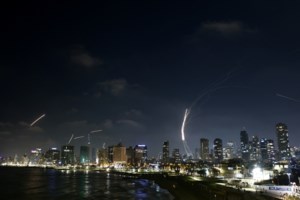 WSJ: Το Ιράν επιδιώκει επειγόντως συνομιλίες με ΗΠΑ και Ισραήλ για τον τερματισμό των εχθροπραξιών - εικόνα 4