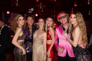 Μαρί Σαντάλ - Μαρία Ολυμπία: Τα άψογα winter looks μαμάς και κόρης σε πολυτελές χειμερινό θέρετρο - εικόνα 14