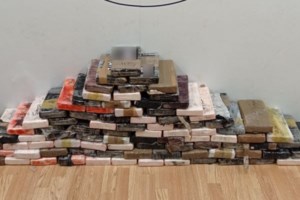 Μεγάλη επιχείρηση για την εξάρθρωση τριών ομάδων διακίνησης ναρκωτικών - Είκοσι πέντε συλλήψεις