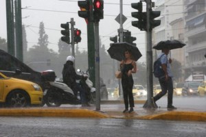 Καιρός: Επικαιροποίηση του Έκτακτου Δελτίου Επιδείνωσης - Ισχυρές βροχές και καταιγίδες στην Αττική