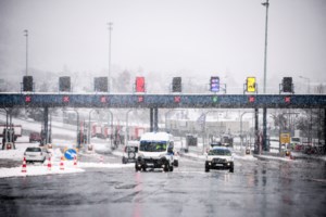 Κακοκαιρία "Μήδεια": Νέα έκτακτη σύσκεψη στην Πολιτική Προστασία υπό τον Μητσοτάκη για την χιονόπτωση στην Αττική - εικόνα 2