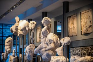 Financial Times: Ο Μητσοτάκης ζήτησε την μόνιμη επιστροφή της Ζωφόρου του Παρθενώνα - "Είναι το πάθος μου"