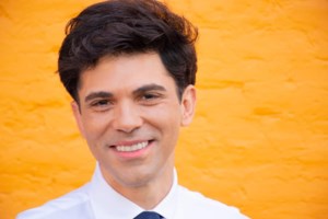 Ξανά ερωτευμένος ο Θάνος Δημάδης μετά το διαζύγιο: Η φωτογραφία και η αφιέρωση στον Μάθιου, τον νέο σύντροφό του - εικόνα 2