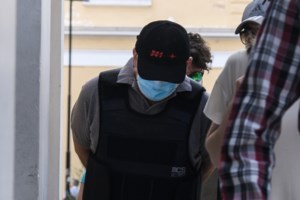 Πιάστηκε "στα πράσα" γιατρός δημόσιου νοσοκομείου της Αττικής για "φακελάκι" - Ζητούσε 500 ευρώ για επέμβαση