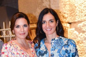 "Τα αντίθετα έλκονται": Η εμφάνιση της Ελεονώρας Μελέτη με τον σύζυγό της και η διαφορά στην εμφάνισή τους - εικόνα 4