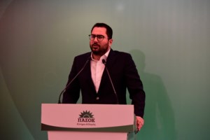 Έξαλλος ο Πορτοσάλτε με Πάτση και Χειμάρα: Φέρτε πίσω τους παλιούς βουλευτές τότε, που ήξεραν και τα κόλπα [βίντεο] - εικόνα 2