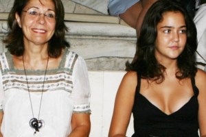 Κιμούλης και Δαμανάκη  θαύμασαν την κόρη τους στην παράσταση "Απόρρητο"  - Στάη και Τσίμας συμμετέχουν στην παράσταση - εικόνα 5