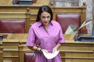 Κυψέλη - Περιγραφές σοκ από την αδερφή του 7χρονου: Εσπαγε τα δάχτυλά του με τανάλια για να τον τιμωρήσει - εικόνα 2