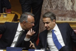 Ηλεκτρικό ρεύμα: Πέφτει η τιμή του κατά 33 % από αύριο - Πτώση λόγω χαμηλής ζήτησης και Ανανεώσιμων Πηγών Ενέργειας