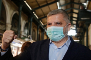 Εξώδικο Πατούλη στην Αυγή: Ανήθικη επίθεση από τα υπόγεια της Κουμουνδούρου - Τι απαντά το ΕΚΠΑ για το διδακτορικό του