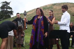 Μαραθώνιος: Σε εξέλιξη oι αγώνες δρόμου - Χαοτική η εικόνα στους δρόμους γύρω από το κέντρο [Εικόνες - Βίντεο] - εικόνα 3