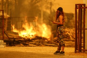 Πύρινη κόλαση στην Τουρκία:  Στους 8 οι νεκροί - Οι φλόγες βρίσκονται κοντά στα παραλιακά θέρετρα - εικόνα 2
