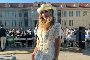 Πετρουλάκη για Ίβιτς: "Η οικογένεια είναι ιερό πράγμα - Η σχέση μας έχει περάσει διακυμάνσεις, είμαστε μαζί 30 χρόνια" - εικόνα 2