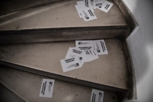 Επίθεση στο γραφείο Γκιουλέκα και στην Αρχή Διαφάνειας: Στον εισαγγελέα ένας 19χρονος και μία 26χρονη - εικόνα 3