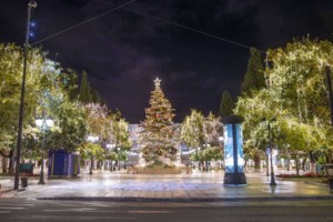 Κορονοϊός: Ξανά πάνω από 3.000 τα νέα κρούσματα σε Αττική και Θεσσαλονίκη - Τριψήφια νούμερα σε 5 περιοχές