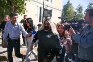 Πισπιρίγκου: Την Τρίτη σε απολογία και για τις δολοφονίες της Ίριδας και της Μαλένας