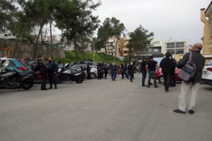 Διπλό φονικό στη Μακρινίτσα Βόλου: Μαχαίρωσε και σκότωσε την πρώην σύζυγό του και τον αδερφό της [Εικόνες - Βίντεο]