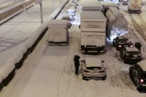 Απάντηση Πατούλη σε Μητσοτάκη: "Ευχαρίστως να αναλάβω όλες τις ευθύνες που μου αναλογούν" - εικόνα 3