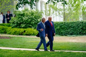 Μέση Ανατολή: Αδιέξοδο στις διαπραγματεύσεις – "Κλειδωμένα" τα Στενά του Ορμούζ, πιέσεις στην παγκόσμια οικονομία