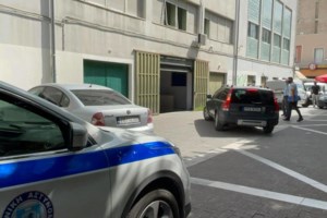 Γυναικοκτονία στη Λάρισα: Συνεχίζει να προκαλεί ο δολοφόνος που πήρε προθεσμία για να απολογηθεί – "Ήμουν θολωμένος"