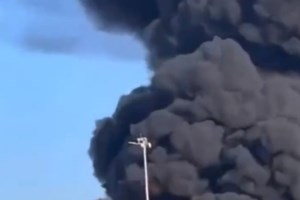 Σαουδική Αραβία: Εικόνες καταστροφής από την επίθεση στις πετρελαϊκές εγκαταστάσεις της Aramco - Κανονικά το Grand Prix - εικόνα 2