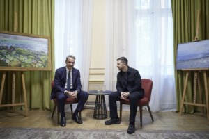 Στη Σουηδία ο Μητσοτάκης: Συνάντηση με τον πρωθυπουργό για οικονομία, άμυνα και τεχνολογία