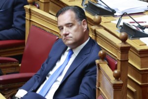 Πυρά ΣΥΡΙΖΑ σε Γεωργιάδη μετά την αιχμή για την κρατική επιχορήγηση: Απλώνει χέρι στήριξης στον Κασσελάκη