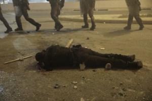 Απίστευτο: Γρονθοκόπησαν στη μέση του δρόμου γυναίκα αστυνομικού στους Αμπελόκηπους - Οι απειλές στον άντρα της