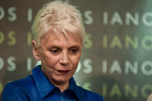 Αρπάχτηκαν Γιαννούλης και Δ. Οικονόμου: "¨Είστε ένα και το αυτό με τον Μητσοτάκη" - "Τις κρυάδες στο κόμμα σας" - εικόνα 2