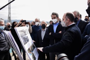 Κορινθία: Επίσκεψη Μητσοτάκη σε καλλιέργειες που έχουν υποστεί ζημιές από τον παγετό - Με ταχύτητα οι αποζημιώσεις