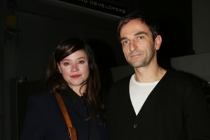 Αρης Σερβετάλης: "Αγνώριστος" στη χαλαρή βόλτα με τον σκύλο του στο Ζάππειο - Δείτε πόσο έχει αλλάξει