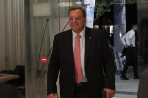 Ο Ηλίας Ψινάκης αποχαιρετά τον τέως βασιλιά Κωνσταντίνο: "Θλίψη και λύπη για ένα τόσο γλυκό, ζεστό, προσιτό άνθρωπο"