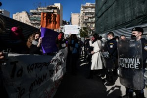 Δίκη Λιγνάδη: Αναβολή για τις 25 Φεβρουαρίου - Κούγιας: Κάποιοι θέλουν να εδραιωθεί τρίτο φύλο - εικόνα 6