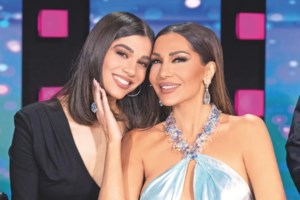 Σαν να βλέπεις τη Βανδή στα νιάτα της: Η Μελίνα Νικολαΐδη στα μπουζούκια με στιλ και μακιγιάζ που θύμισε τη μητέρα της - εικόνα 8