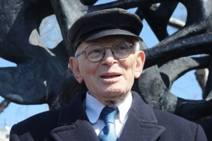 Θεσσαλονίκη: Με αγκυλωτούς σταυρούς βανδάλισαν τοιχογραφία για το Ολοκαύτωμα