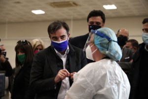 Μαργαρίτης Σχοινάς: Πιστεύω ότι το πιστοποιητικό εμβολιασμού θα είναι έτοιμο πριν το καλοκαίρι - εικόνα 2